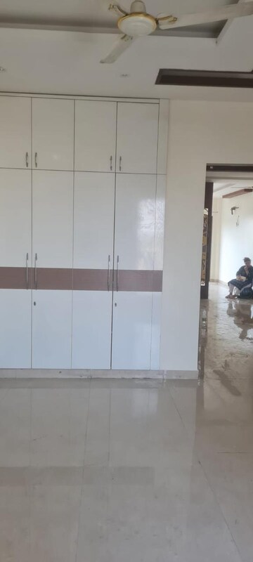Bathroom in 3 BHK Builder Floor at Sector 76 – for Sale