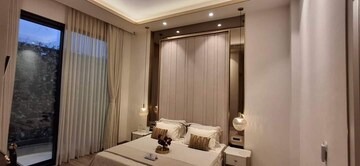 Bedroom in 2.5 BHK Builder Floor at Smart World Gems, Sector 89 – for Sale