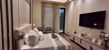Master Bedroom in 2.5 BHK Builder Floor at Smart World Gems, Sector 89 – for Sale