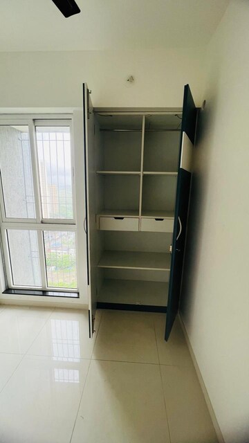 Room in 2 BHK Apartment at Mahavir Kalpavruksha, Ghodbunder Road – for Sale