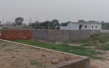 Plot For Sale in Bhopani Village