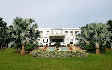 5 BHK Independent House For Sale in Radhey Mohan Drive