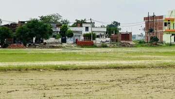  Plot – Garden View at Wazirganj - for Sale