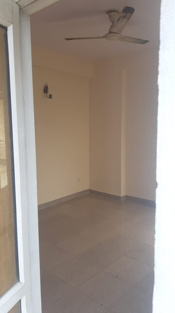 Room in 2 BHK Apartment at Stellar Mi Citihomes, Omicron Iii Greater Noida – for Sale
