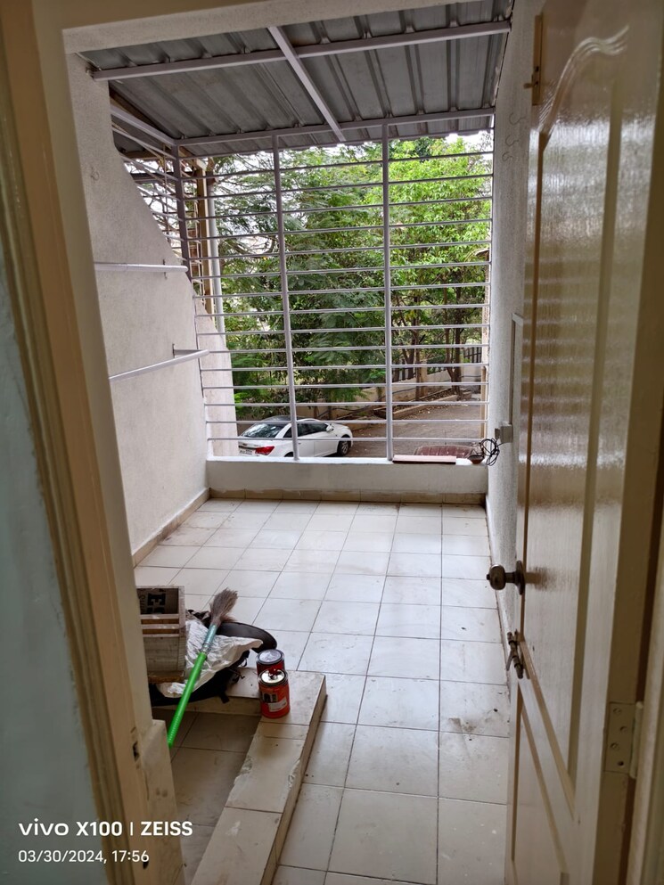 Balcony, anand-green-crest 2 Bedroom 950 Sq.Ft. Apartment In Hadapsar Pune 7366008