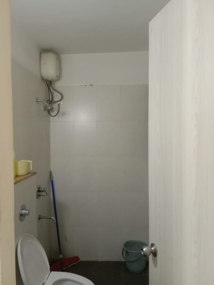 Bathroom, lodha-palava-casa-bella 2 Bedroom 864 Sq.Ft. Apartment In Dombivli East Thane 7366053