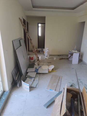 Kitchen in 3.5 BHK Apartment at BPTP Spacio, Sector 37d – for Sale
