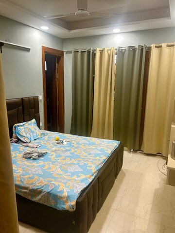 Bedroom in 3 BHK Builder Floor at Sector 9 – for Sale