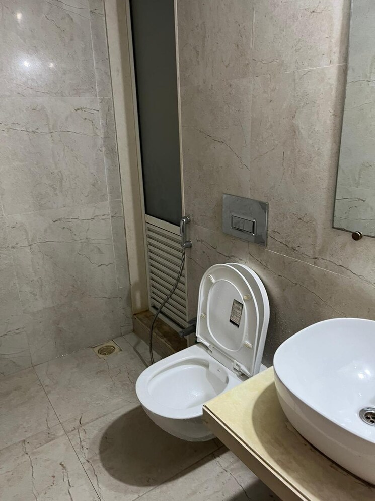 Bathroom, dosti-west-county 2 Bedroom 628 Sq.Ft. Apartment In Balkum Pada Thane 7366340