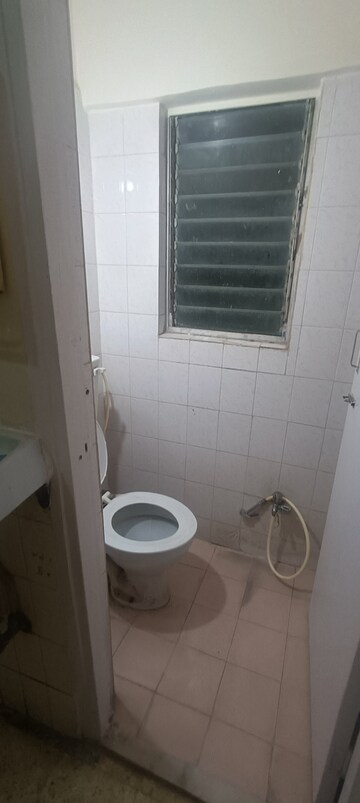 Bathroom in 2 BHK Apartment at Baronet CHS, Kandivali East – for Sale