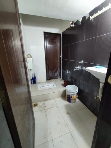Bathroom in 1 BHK Apartment at Hill View CHS Haware City, Haware City – for Sale