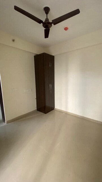 Room in 2 BHK Apartment at Windsor Paradise 2, Raj Nagar Extension – for Sale