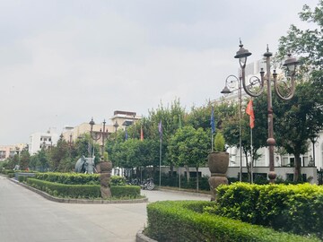  Plot – Garden View at BPTP Parkland Pride, Sector 77 - for Sale