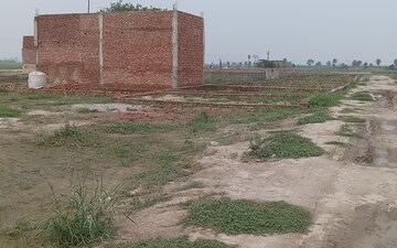 Plot For Sale in Bhopani Village