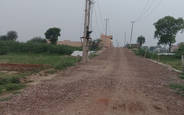 Plot For Sale in Bhopani Village