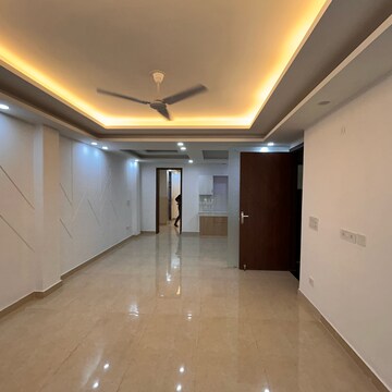 Room in 3 BHK Builder Floor at Chattarpur – for Sale