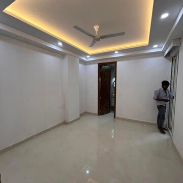 Room in 3 BHK Builder Floor at Chattarpur – for Sale