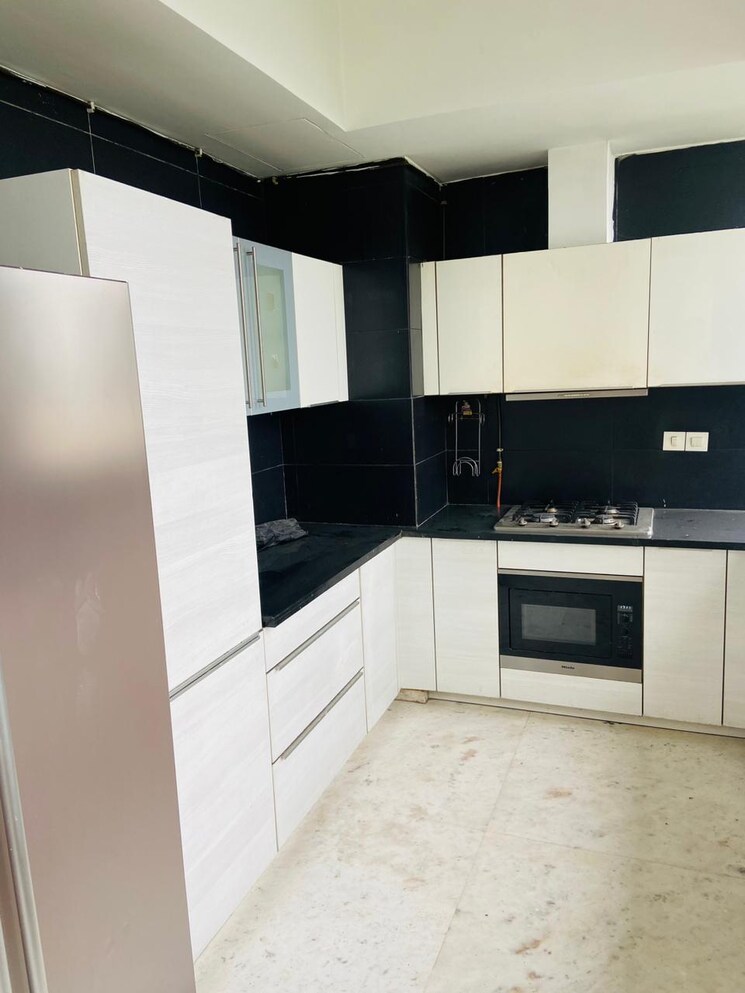 Kitchen, m3m-golf-estate-fairway-west 4 Bedroom 4480 Sq.Ft. Apartment In Sector 65 Gurgaon 7367045