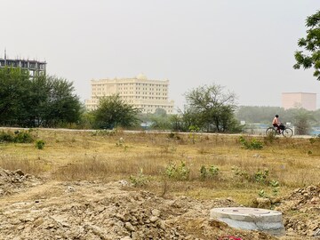  Plot For Sale in Sushant Golf City