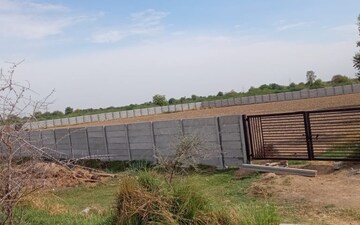 Plot For Sale in Mulsana
