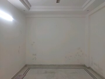 Room in 3 BHK Builder Floor at Ansal API Palam Corporate Plaza, Sector 3 – for Sale