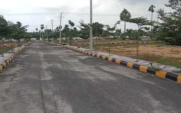 Plot For Sale in Annojiguda