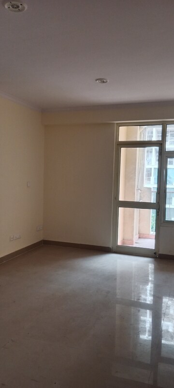 Room in 4 BHK Apartment at Terra Elegance, Alwar Bypass Road – for Sale
