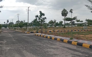 Plot For Sale in Isnapur