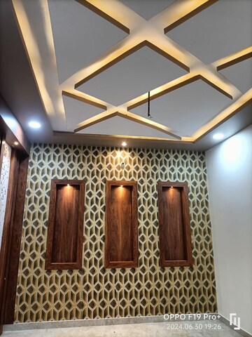 Furnished Amenities in 3 BHK Apartment at Rishita Manhattan, Gomti Nagar – for Sale