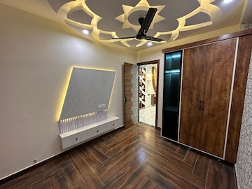Furnished Amenities in 3 BHK Builder Floor at Palam – for Sale