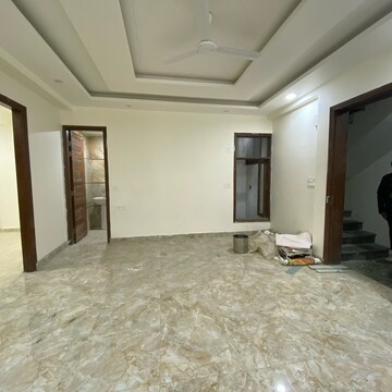 Room in 3 BHK Builder Floor at Chattarpur – for Sale