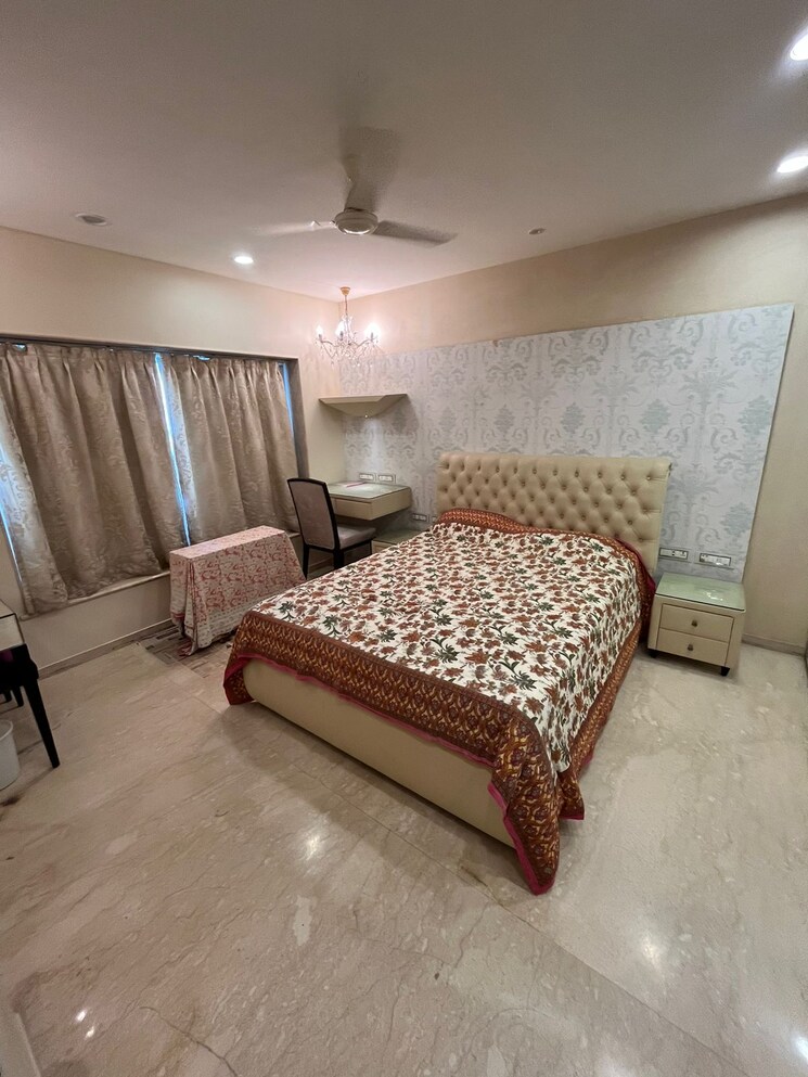 Living Room, maker-tower 4 Bedroom 3000 Sq.Ft. Apartment In Cuffe Parade Mumbai 7368011