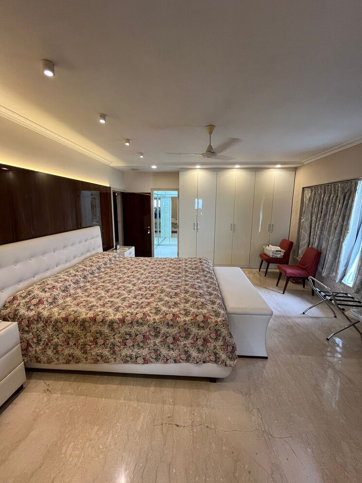 Bedroom, maker-tower 4 Bedroom 3000 Sq.Ft. Apartment In Cuffe Parade Mumbai 7368011