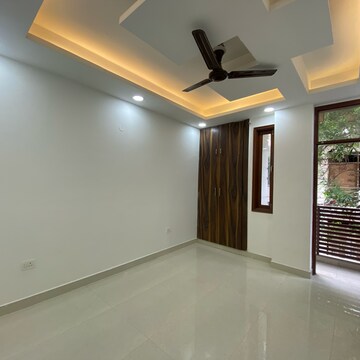 Room in 2 BHK Builder Floor at Chattarpur – for Sale