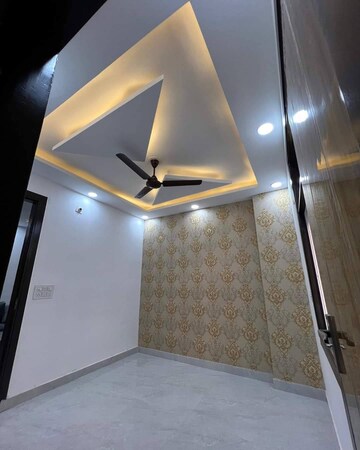 Bedroom in 2 BHK Builder Floor at Govindpuri – for Sale