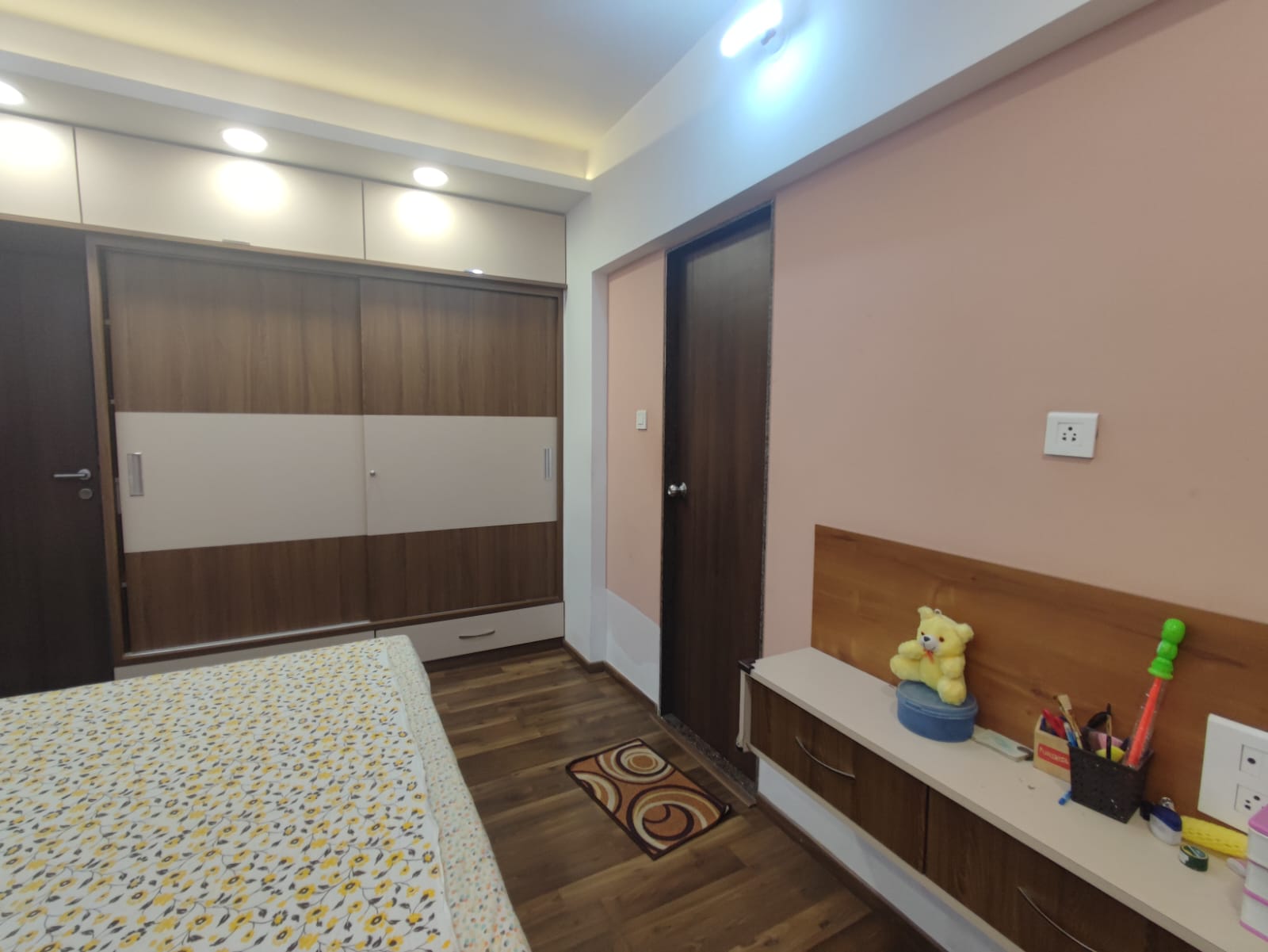 2 BHK Apartment For Rent in Acme Oasis Kandivali East Mumbai  7368741