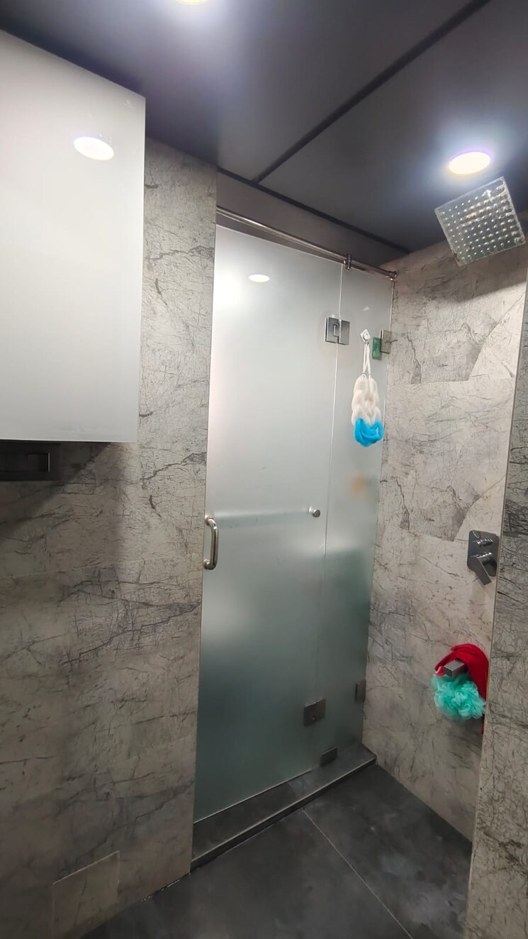 Bathroom, sunshine-willows 2 Bedroom 813 Sq.Ft. Apartment In Ghansoli Navi Mumbai 7368860