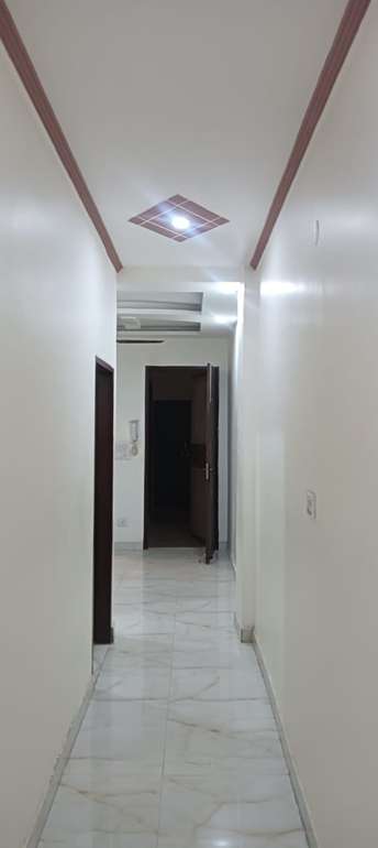 2 BHK Builder Floor For Rent in Dwarka Mor Delhi  7368901