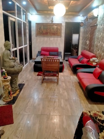 4 BHK Builder Floor – Exterior View View at Sector 9 - for Sale