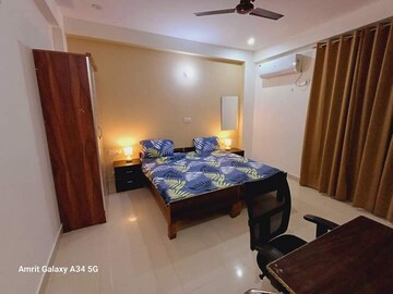 Living Room in 3 BHK Builder Floor at Signature Signum 79, Sector 79 – for Sale