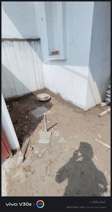 Bathroom in 2 BHK Independent House at Jankipuram Extension – for Sale