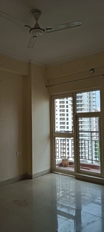 2 BHK Apartment For Sale in Supertech Ecovillage II, Sector 16b Greater Noida