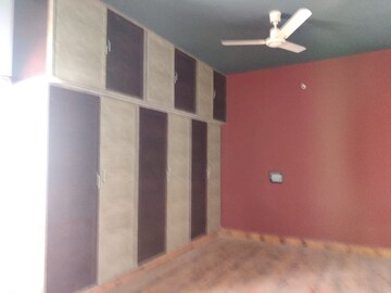 Room in 2 BHK Villa at Bathlapalli – for Sale