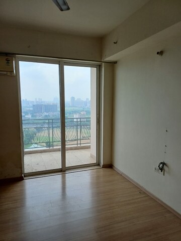 Room in 3 BHK Apartment at DLF New Town Heights I, Sector 90 – for Sale