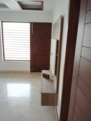 Bathroom in 4 BHK Builder Floor at Sector 17 – for Sale
