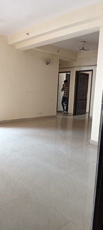 2 BHK Apartment For Sale in Supertech Ecovillage II, Sector 16b Greater Noida