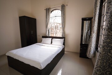Bedroom in 4 BHK Independent House at Cosmos Hawaiian Village, Ghodbunder Road – for Sale
