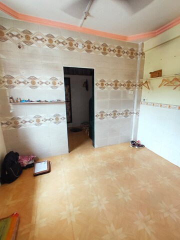 Room in 1 BHK Builder Floor at Rahul Apartment Virar East, Virar East – for Rent