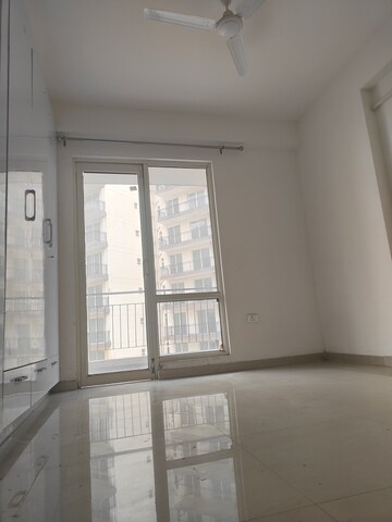 Room in 2 BHK Apartment at ROF Aalayas, Sector 102 – for Sale