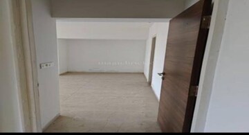 Room in 3 BHK Apartment at Auralis The Twins, Thane West – for Sale